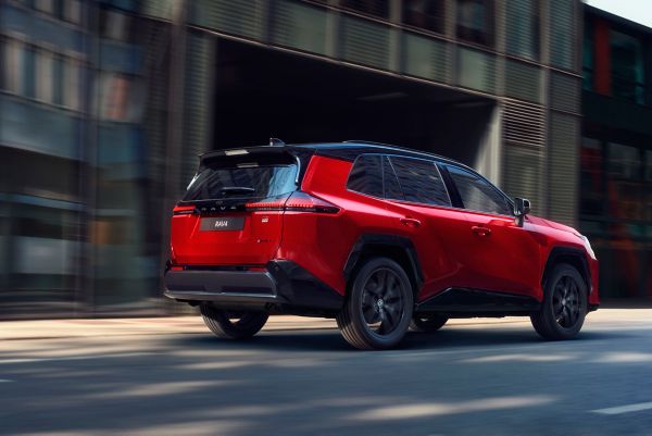 RAV4 GR SPORT driving in the city