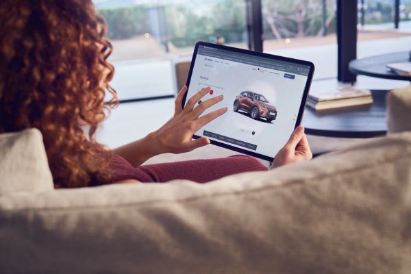 RETAILER 2025 EU 44_1_1_1