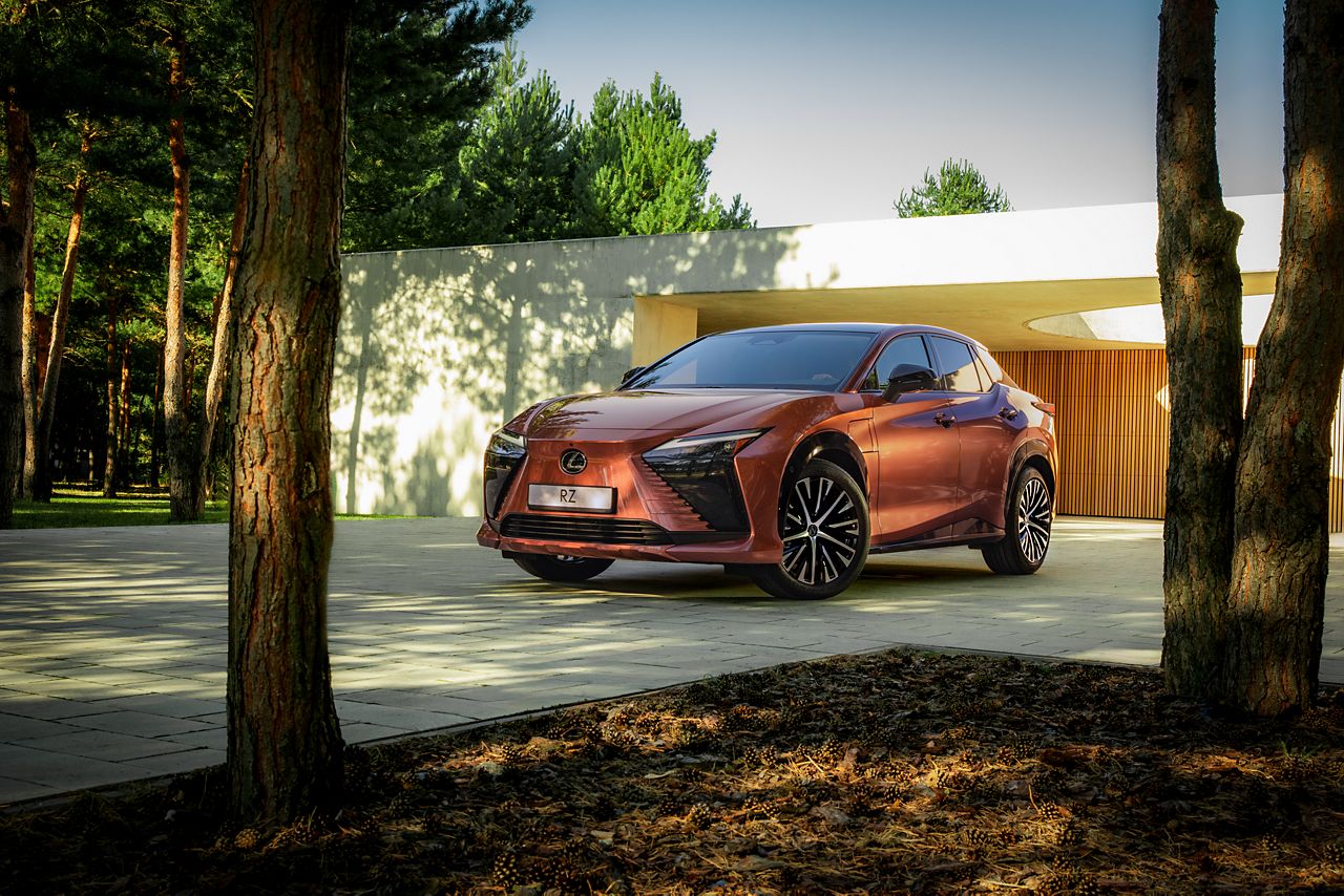 Lexus ES