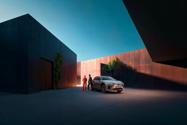 Le Lexus LM en première mondiale | Lexus France