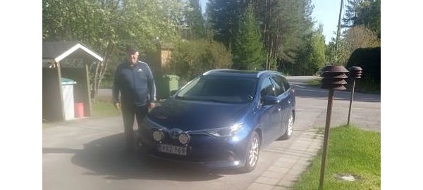 Aarre Javarus ja Toyota Auris Touring Sports