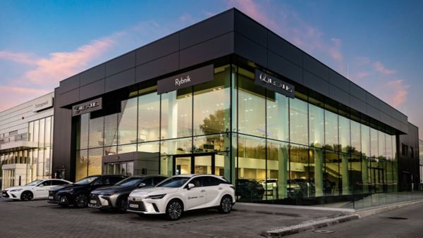 Salon Lexus Rybnik z zewnątrz