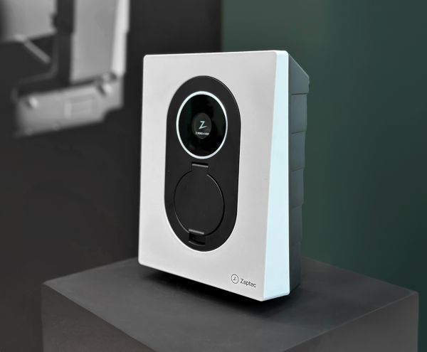 Borne de recharge Zaptec GO 2