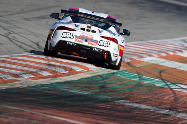 Toyota GR Supra em prova