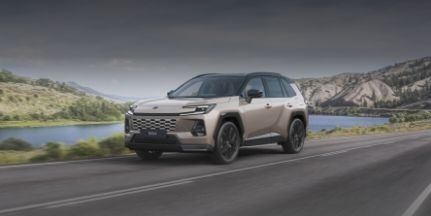 Toyota C-HR objęta ubezpieczeniem Full Hybrid Insurance