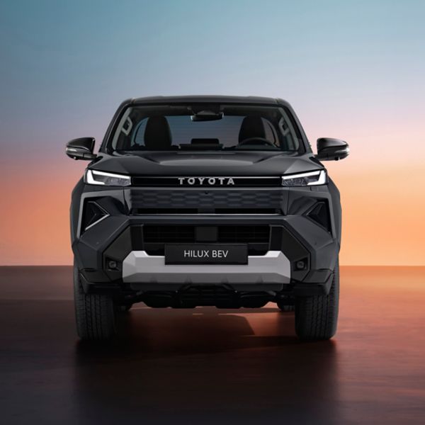 TOYOTA Hilux BEV 2026 vooraanzicht
