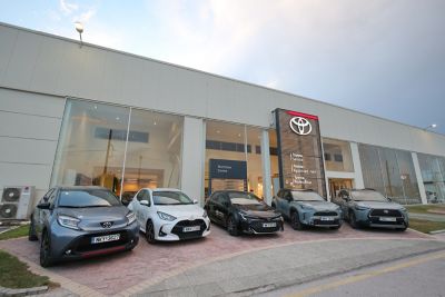 1.000.000 χλμ. Εγγύηση υβριδικής και ηλεκτρικής μπαταρίας***