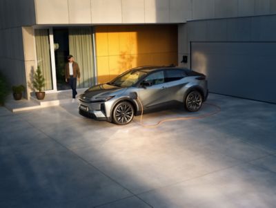 Toyota C-HR+