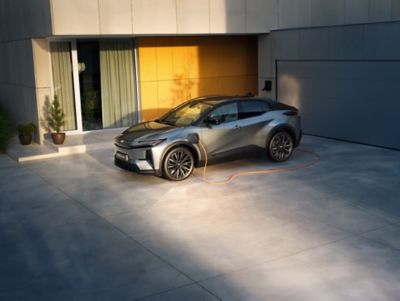 Toyota C-HR+