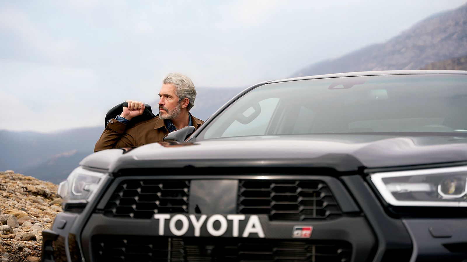 TOY_HILUX_GRS_2022_HUB_BRAND_IMG_KV_Additional_02