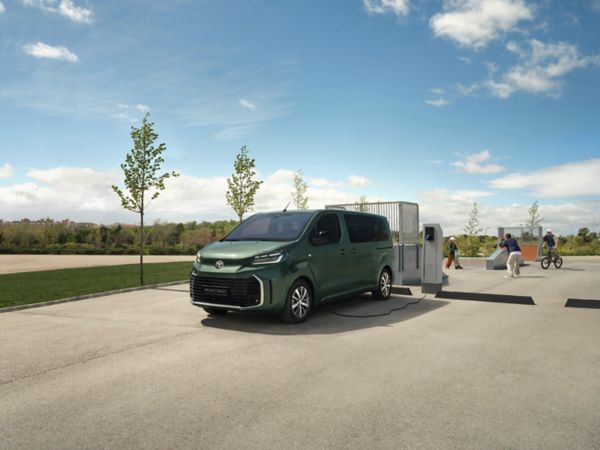 Modele electrice Toyota