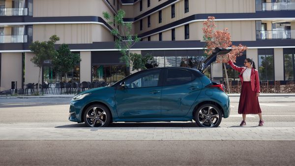 Toyota Aygo, exterieur, achterkant, blauw