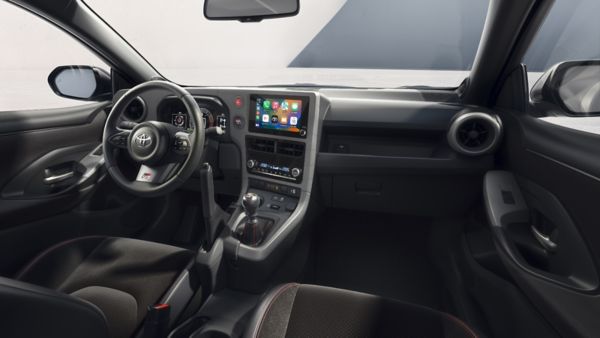 Toyota GR Yaris z roku modelowego 2026 w dwóch wersjach wyposażenia