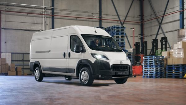 Elektryczne modele z rodziny PROACE z dotacjami w programie NaszEauto
