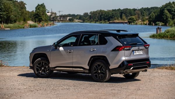 Toyota sprzedała już ponad 30 mln zelektryfikowanych aut