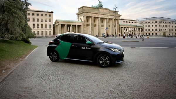 400 hybrydowych Toyot we flocie Bolt w Niemczech