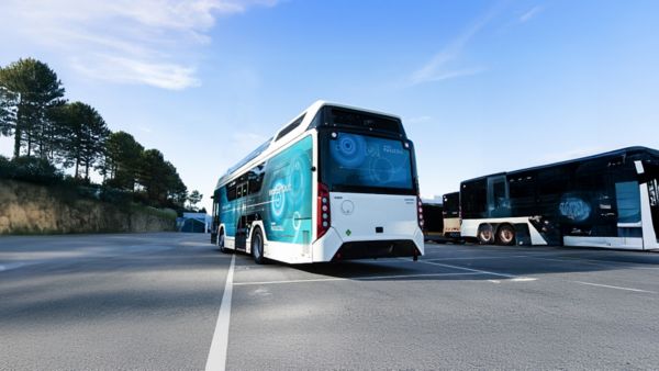 Toyota i Isuzu pracują nad wodorowymi autobusami