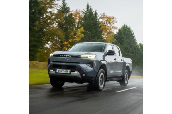 Debiut 9. generacji Toyoty Hilux