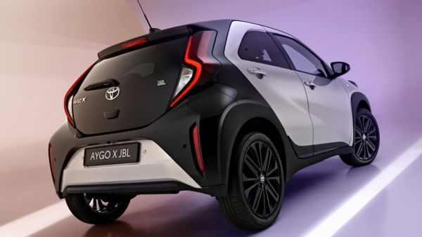 Bagażnik Toyoty Aygo X