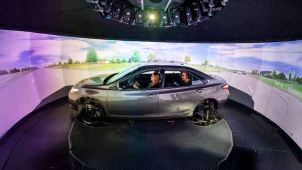 100 projektów Toyota Collaborative Safety Research Center