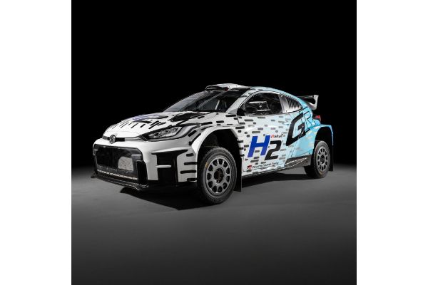 Toyota GR Yaris Rally2 H2 Concept z wodorowym silnikiem spalinowym zadebiutuje podczas Rajdu Finlandii