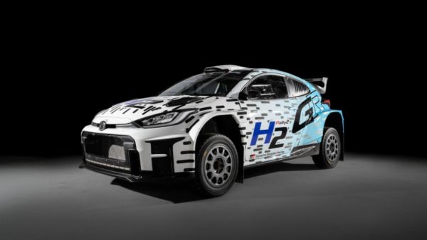Toyota GR Yaris Rally2 H2 Concept z wodorowym silnikiem spalinowym zadebiutuje podczas Rajdu Finlandii