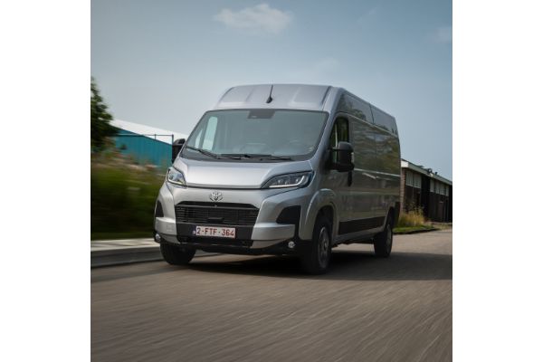 Toyota PROACE MAX Electric z dotacją nawet do 60% kosztów kwalifikowanych w nowym programie NFOŚiGW