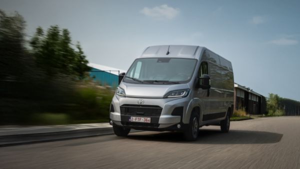 Toyota PROACE MAX Electric z dotacją nawet do 60% kosztów kwalifikowanych w nowym programie NFOŚiGW