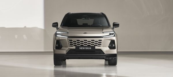 a vadonatúj Toyota RAV4