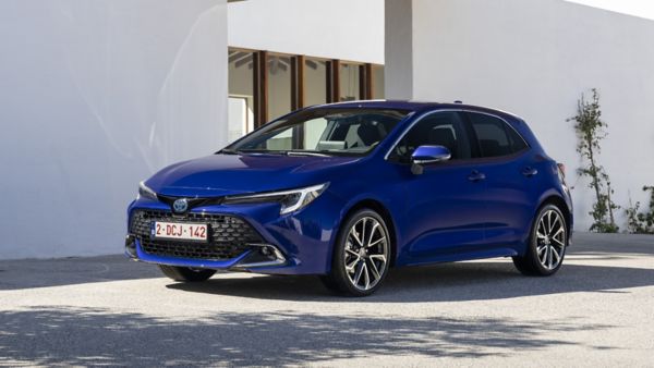 Toyota Corolla Sedan