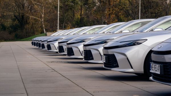 Ponad 400 tys. hybryd Toyoty sprzedanych w Polsce. Corolla najchętniej wybieranym modelem