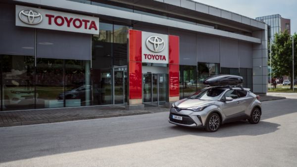 Używane hybrydy Toyoty z gwarancją i Certyfikatem Kontroli Jakości w programie Toyota Pewne Auto