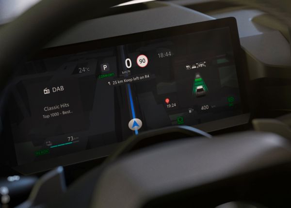 Gros plan sur le combimètre numérique du RAV4