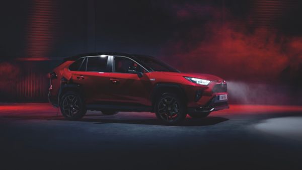 Night time Toyota RAV4