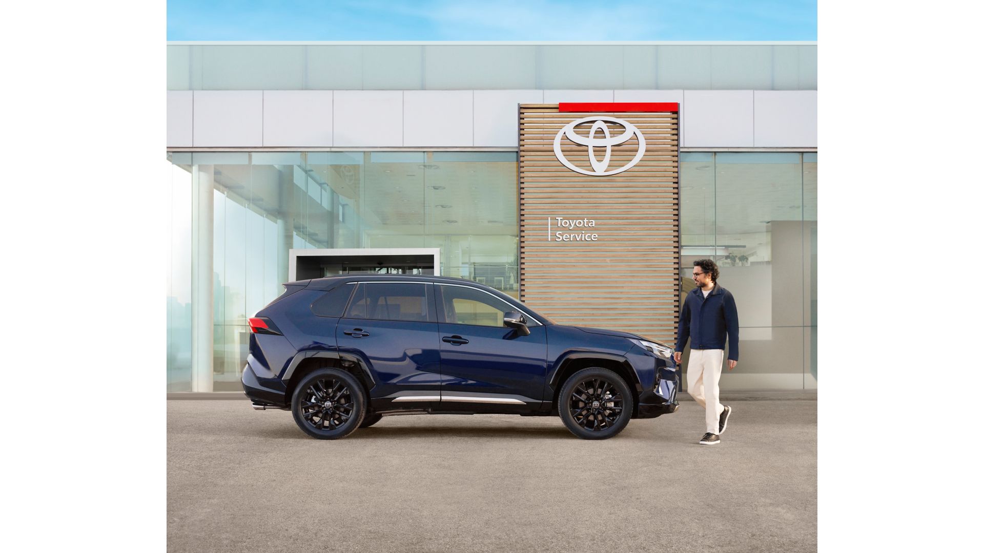 www.toyota.si