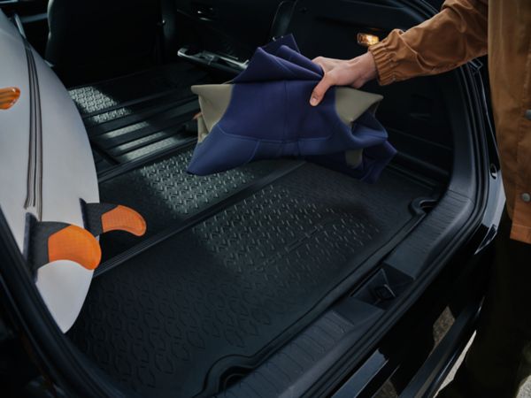 Toyota RAV4 boot mat