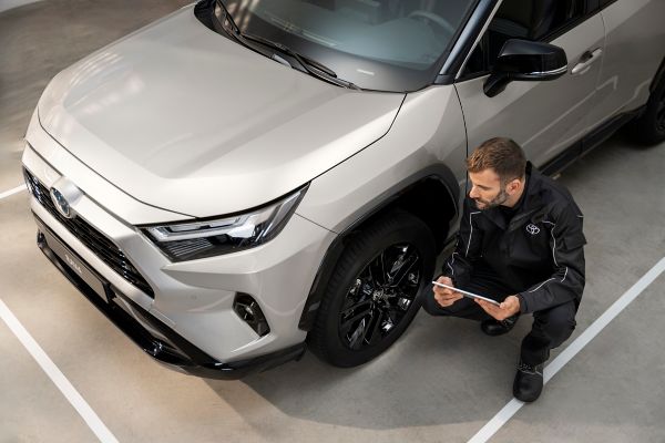 Toyota renkaat