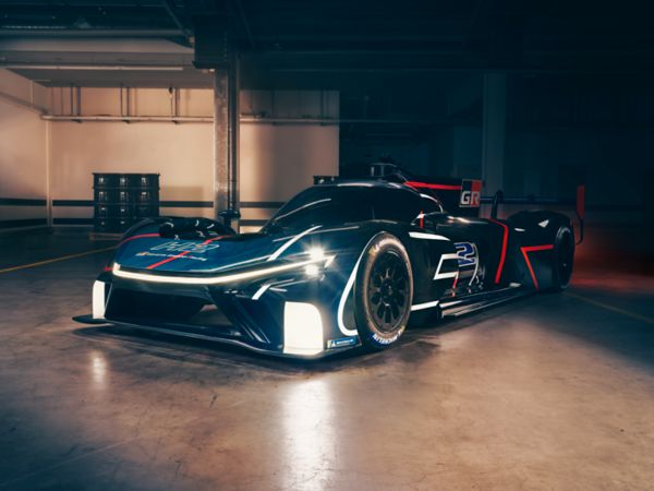 TOY_TGR_2023_HUB_KV_IMG_LGB_Future_Drivers_01