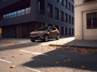 Toyota Yaris Cross driving round corner