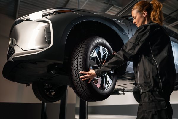 Toyota сервиз смяна на гуми