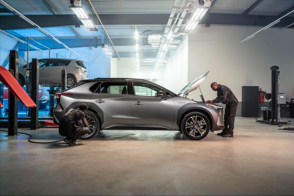 Toyota technicians working on Toyota bZ4X