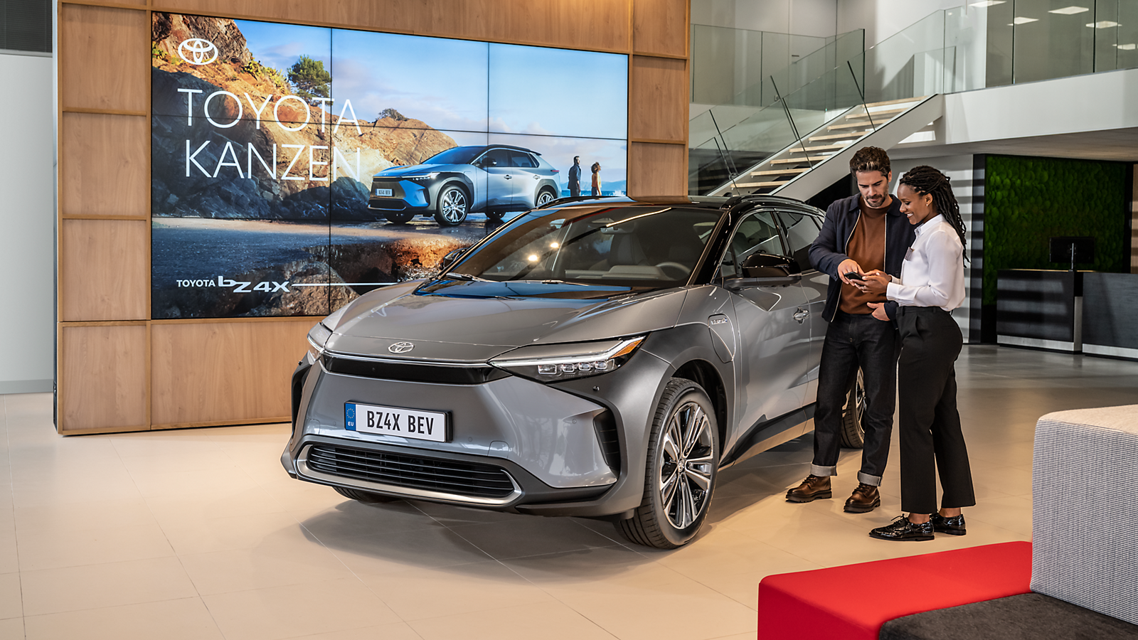 Toyota - Car Avenue Lux