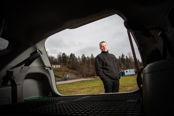 Taksiautoilija Erkki Keränen ei Toyotasta luovu