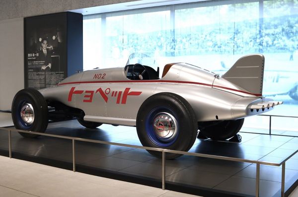 Toyopet racer, tentoongesteld, exterieur