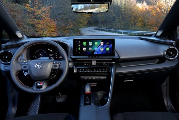 Toyota C-HR Hybrid GR SPORT