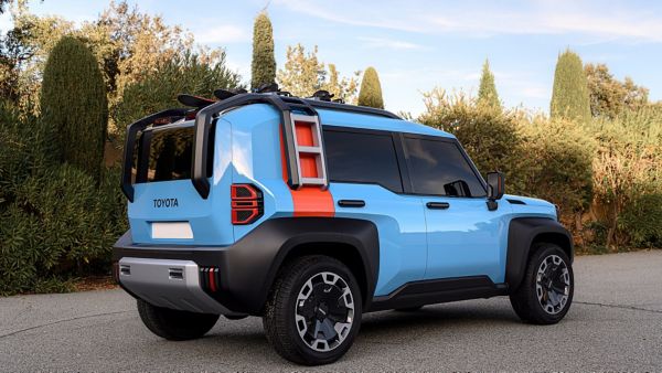 Toyota Concept Compact Cruiser EV