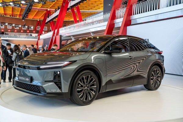 Toyota Kenshiki Forum 2025 ja Toyota C-HR