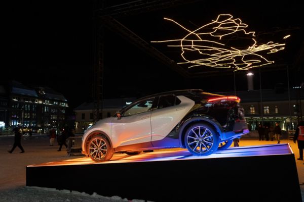 Toyota C-HR Hybrid Lux Helsinki