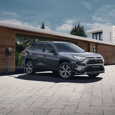 Toyota+RAV4+Plug-in+Hybrid?qlt=80&wid=12