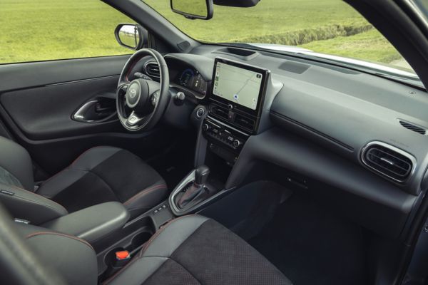 Toyota, GR Sport, interieur